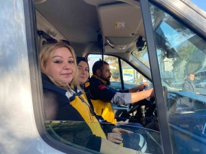 dunyaya-gozlerini-ambulansta-acti-E98TBpfT.jpg