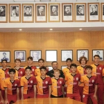 galatasaray-futbol-akademisine-16-oyuncu-katildi-MCWMQu41.jpg