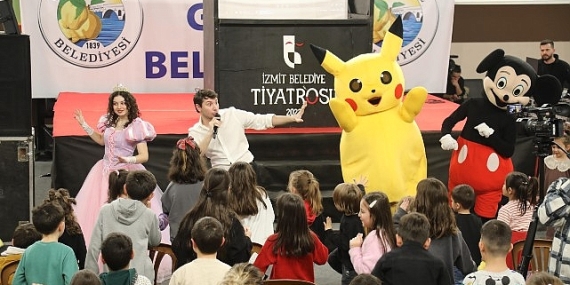 Geyve’de Yarıyıl Şenliğinde Çocuklar Doyasıya Eğlendi