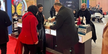 golcuk-belediyesi-emitt-2025-turizm-fuarinda-ilceyi-tanitti-gmY7t7Vr.jpg