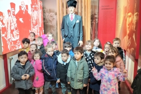 izmit-belediyesi-ataturk-ve-milli-mucadele-ani-evi-ziyaretci-rekoru-kirdi-5OHS9RWL.jpg