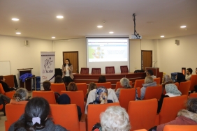 izmit-belediyesinden-kadin-ureticilere-bir-destek-daha-qq7RjbV3.jpg