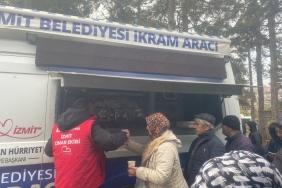 izmit-belediyesinden-soguk-gunlerde-vatandasin-icini-isitan-ikram-hZMMKD8G.jpeg