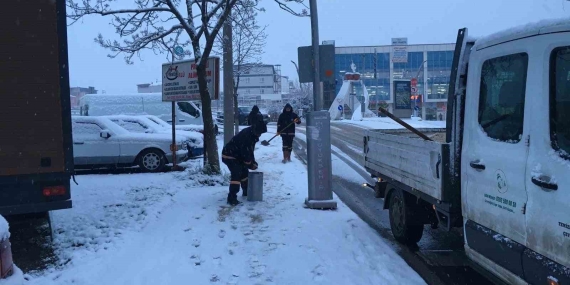 Körfez’de kar mesaisi