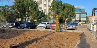 kurucesmede-otopark-alani-yenilendi-FRzAmaEa.jpg