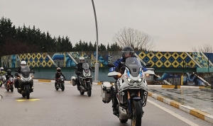 motosiklet-calistayina-buyukakin-surprizi-V9A3HGnM.jpg