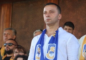 nevzat-bayram-kulup-benim-baskani-benim-son-noktaya-kadar-satmayacagim-xHcqqBBZ.jpg