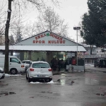 okey-masasinda-silahli-kavga-olayi-ayirmaya-calisirken-yaralandi-GN9WVCBR.jpg