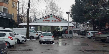 okey-masasinda-silahli-kavga-olayi-ayirmaya-calisirken-yaralandi-GN9WVCBR.jpg