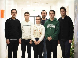 sakarya-universitesi-ogrencilerinden-buyuk-basari-RtzF7swt.jpg