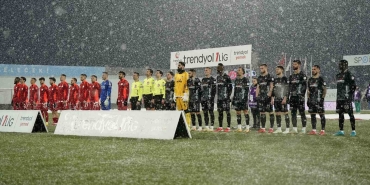 trendyol-1-lig-umraniyespor-0-sakaryaspor-0-ZLzBWSU5.jpg