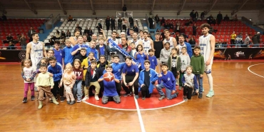 turkiye-basketbol-2-ligi-kocaeli-bsb-kagitspor-87-istanbul-basket-59-mlnVOcmg.jpg