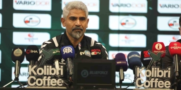 İSMET TAŞDEMİR: "İSTEMEDİĞİMİZ OYUN OLDU AMA EN AZINDAN MAÇI KURTARDIK" KOCAELİSPOR TEKNİK DİREKTÖRÜ İSMET TAŞDEMİR: "BENİM İÇİN DURAKLAMA DÖNEMİ" "EN İYİ SONUCU ALABİLECEK DEĞİŞİKLİKLER YAPMAYA ÇALIŞTIK" "5 MAÇ KAZANIRSAK ŞAMPİYON OLURUZ"