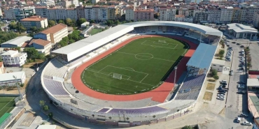 BELEDİYE DERİNCESPOR, GEBZE'YE SATILDI MAÇLARI DA TAŞINDI KALAN MAÇLAR GEBZE'DE OYNAYACAK