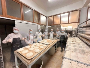 KÖRFEZ HALK EKMEK’TE 120 BİN PİDE ÜRETİLDİ