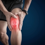 Understanding-Throbbing-Knee-Pain-at-Night