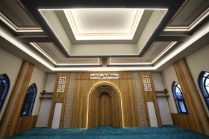 basiskele-sahil-mescidi-teravih-namazi-ile-ibadete-acildi-kZQgy8Sl.jpg