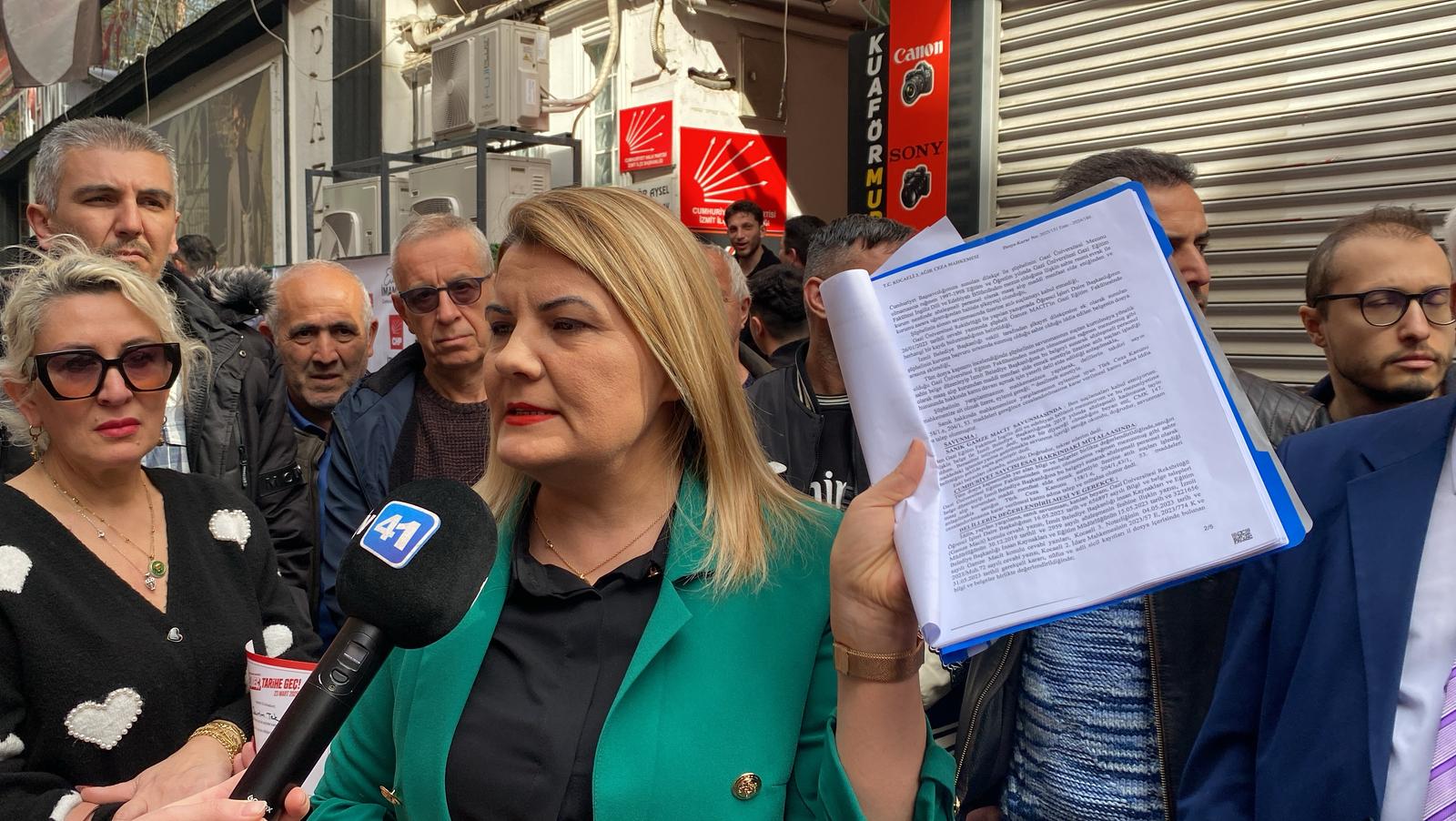 baskan-hurriyet-sahte-diplomali-akpli-vekilin-gelini-disarda-ama-kumpasla-gozaltina-alinan-ekrem-imamoglu-mMVUu7vS.jpg