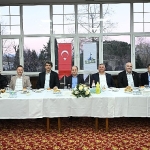 baskan-kocaman-muhtarlarla-bulustu-NgiC9mC7.jpg