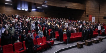 binlerce-ogrenci-ve-ogretmen-afet-farkindalik-egitimi-aldi-OyFJrnPI.jpg