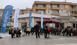 buyuksehir-bandosundan-ilahi-ziyafeti-hDpnORii.jpg