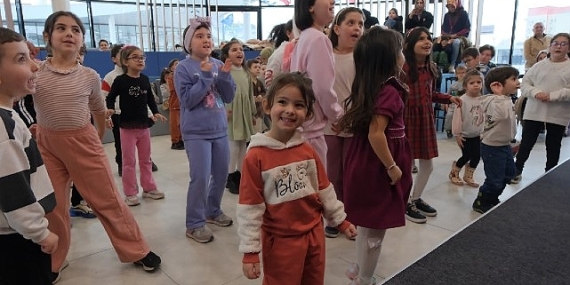 Büyükşehir Belediyesi’nin Ramazan etkinlikleri dolu dolu geçiyor Mili İrade Meydanı Ramazan’da cıvıl cıvıl