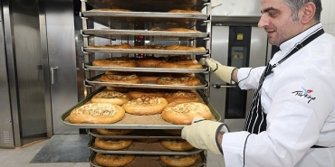 buyuksehir-ramazan-ayi-boyunca-hizir-41-afet-mutfaginda-ramazan-pidesi-uretecek-cxk4IgTf.jpg