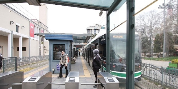 Büyükşehir’den Yaşlılar Haftası’nda anlamlı etkinlik