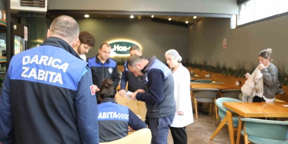 Darıca bayrama hazırlanıyor