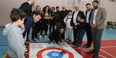daricada-curling-turnuvasi-heyecani-nFdMUYeC.jpg
