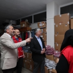 dilovasinda-3-bin-cocuk-bayramlik-kiyafetine-kavustu-8fqGthcK.jpg