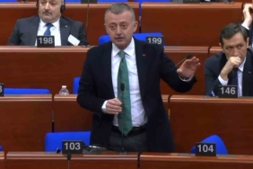 fransadan-dunyaya-ekrem-imamoglu-tepkisi-gWCMCA9O.jpg