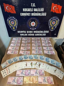 is-yerinde-kumar-oynayan-10-kisiye-92-bin-tl-ceza-bmpYweBy.jpg