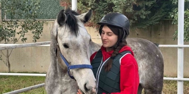 kadinlar-dizginleri-ele-aldi-PH9Cp21J.jpg