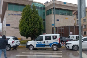 karamursel-belediyesinde-dehset-anlari-2-yarali-Kj4npeaG.jpg
