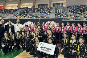 kartepe-halk-oyunlari-toplulugu-birinci-oldu-11V9sDry.jpg