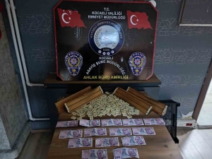 kocaelide-kumar-oynayan-12-kisiye-110-bin-964-lira-ceza-ueSmZ2ML.jpg