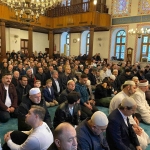 kocaelide-vatandaslar-bayram-namazi-icin-camiye-akin-etti-EjHOUIjs.jpg