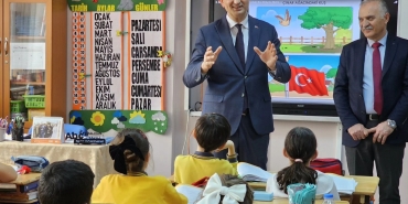ogrenciler-yerel-yonetimleri-belediye-baskanindan-ogrendi-XXAyIYgH.jpg