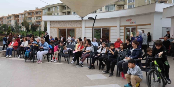 Ramazanın son günlerinde vatandaşlara ilahi ziyafeti