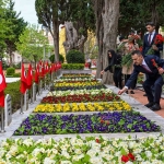 sehit-ailelerin-huzunlu-bayrami-2rYt23gG.jpg