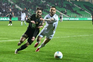 trendyol-1-lig-sakaryaspor-2-bandirmaspor-2-SJXJIDus.jpg