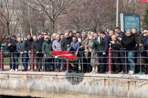 uskudar-vapur-faciasi-sehitleri-icin-anit-yapildi-cAsefRXF.jpg