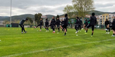 KOCAELİSPORLU FUTBOLCU PEDRİNHO: "3. ŞAMPİYONLUĞUM OLACAK"