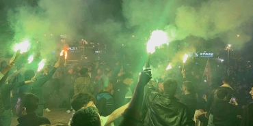 KOCAELİSPOR TARAFTARI SOKAKLARA DÖKÜLDÜ