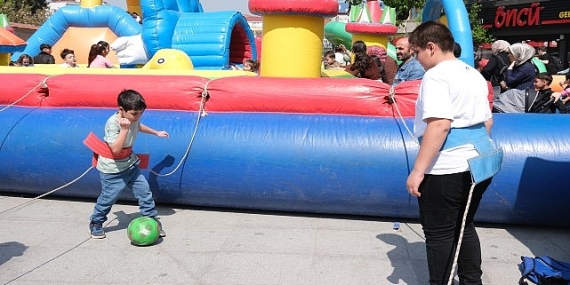 23 Nisan coşkusu Kocaeli’nin dört bir yanında