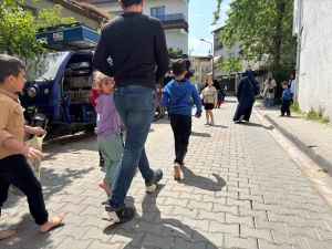 ayakkabisiz-kactilar-E3Igdx83.jpg