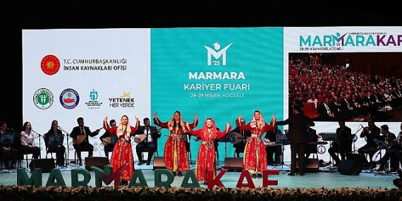 Büyükakın: Gençlerimize inanıyoruz, güveniyoruz