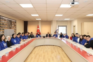 buyukgoz-gencler-en-degerli-motivasyon-ve-enerji-kaynagimiz-yObdgk4X.jpg