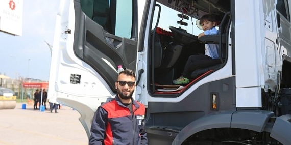 Büyükşehir, geleceğin mühendislerini buluşturdu